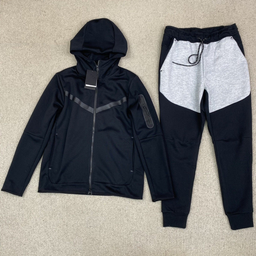 Men’s Zip Up Hooded Sports Tracksuit