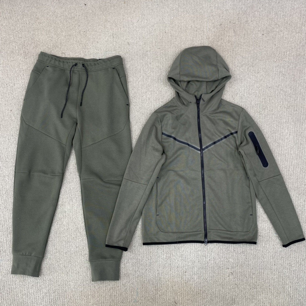 Men’s Zip Up Hooded Sports Tracksuit