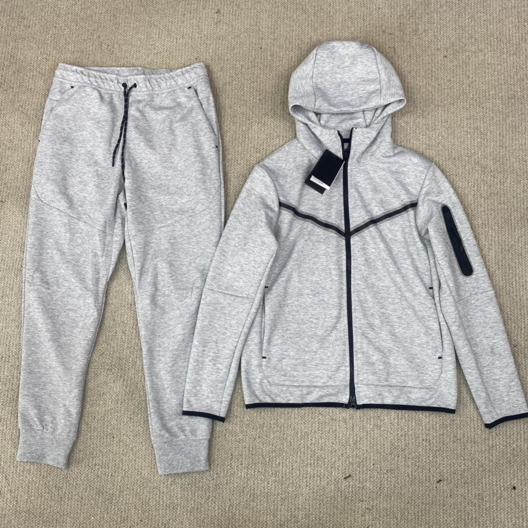 Men’s Zip Up Hooded Sports Tracksuit